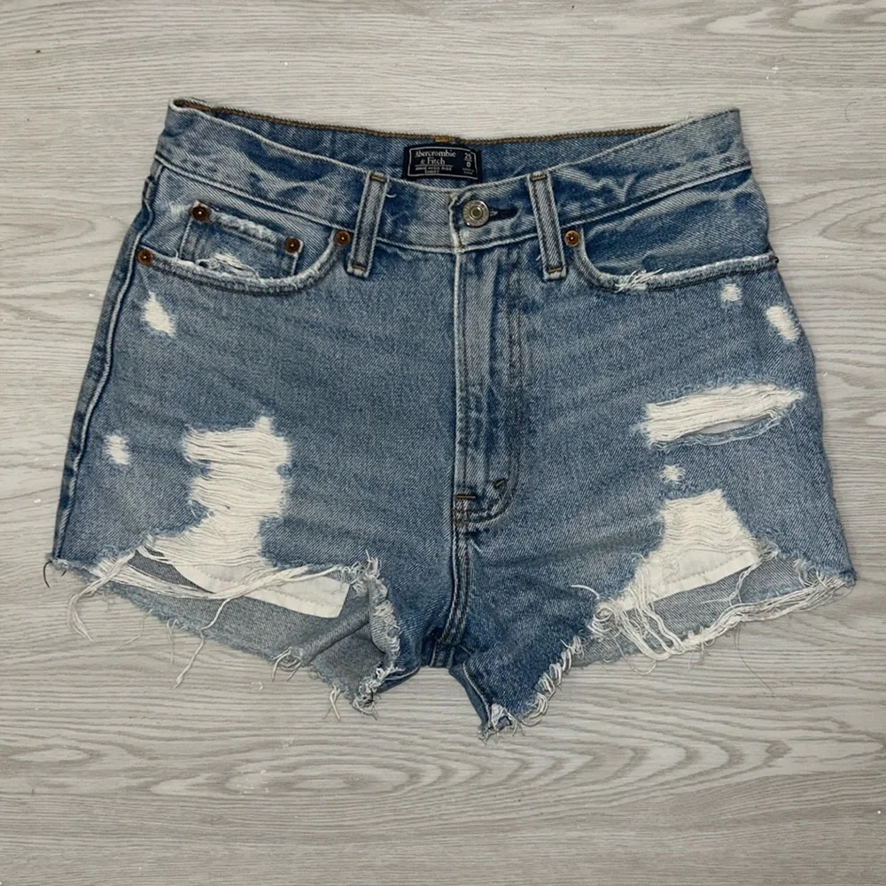 Annie High Rise Shorts - Picture 1 of 3